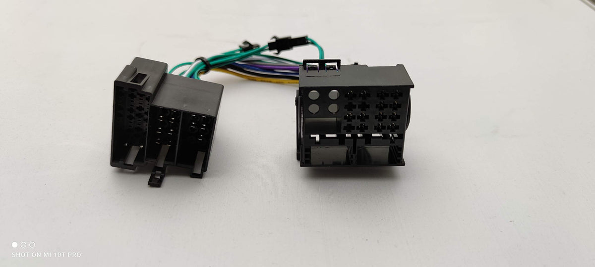 M.I.C. SKAA-65: Einbauset für AB9 (B0BR5MDWGH) AB9-L3 (B0GC3DCM1F): Quadlock - ISO Stromanschluss Kabel Adapter…